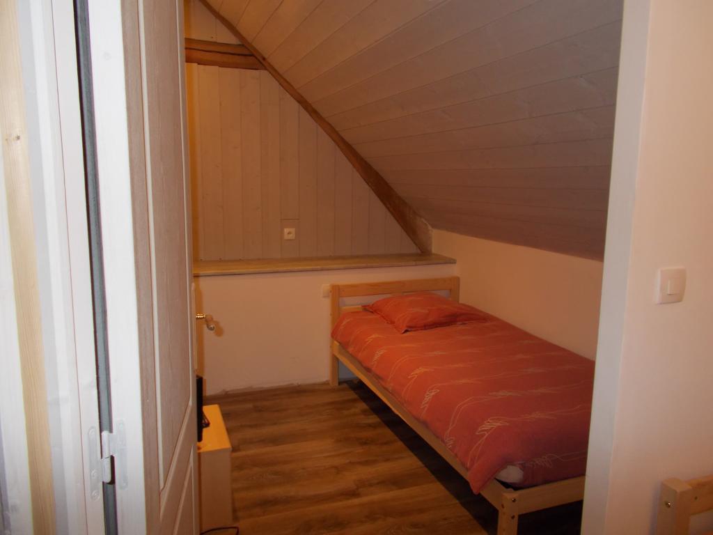 La Ferme De Genarville Bouville  Стая снимка